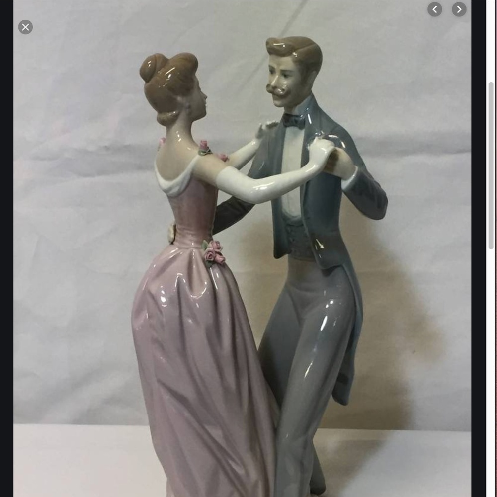 Lladro Anniversary Waltz #1372